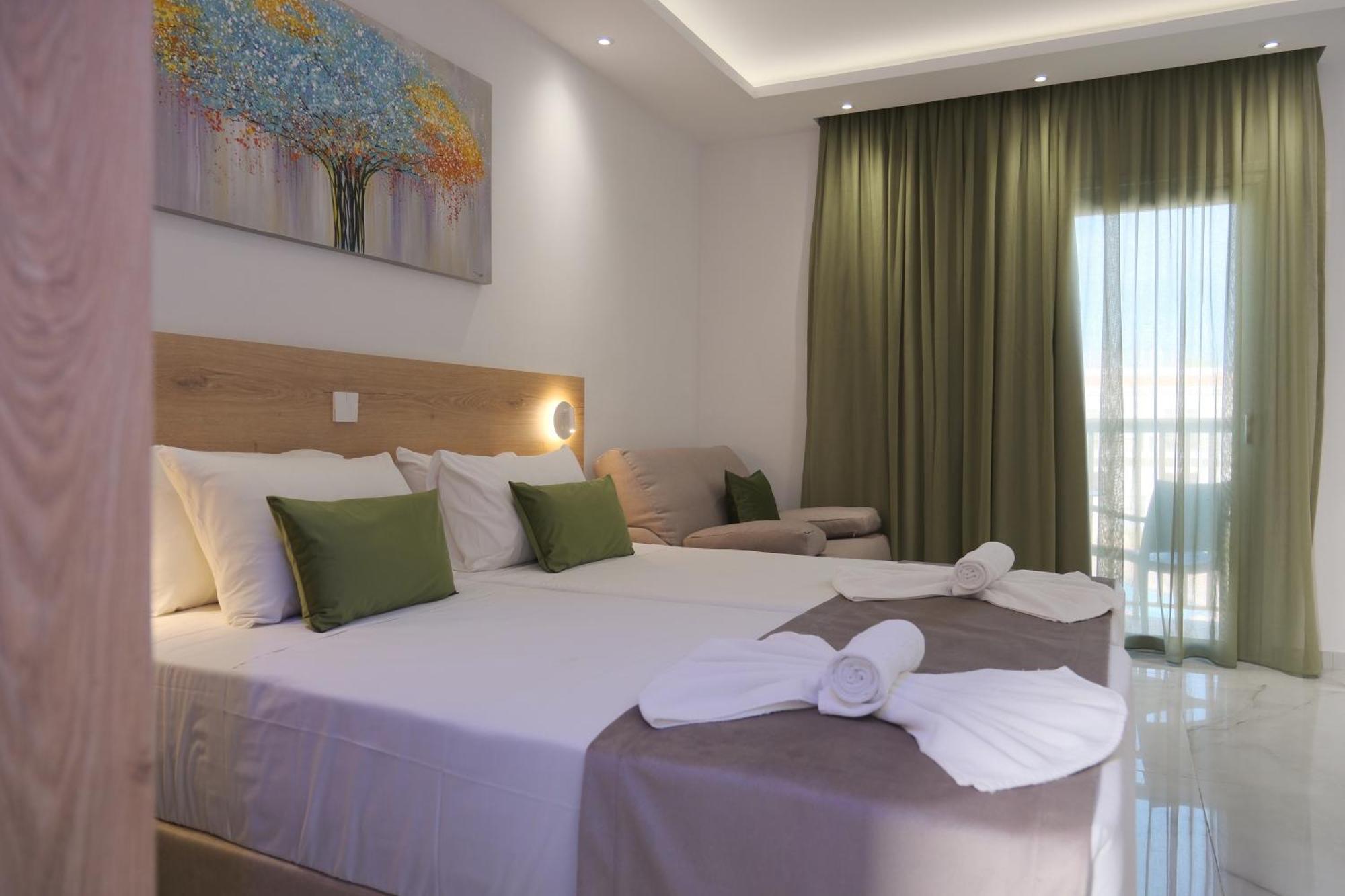Loutsiana Deluxe Apts 아이아 나파 외부 사진